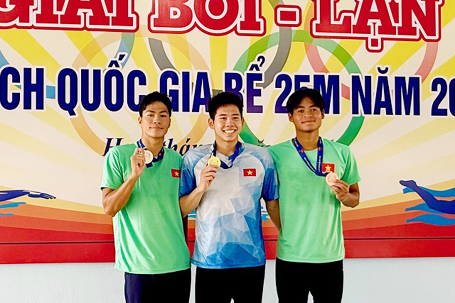 Tuyển thủ Quân đội Nguyễn Quang Thuấn giành huy chương vàng, phá kỷ lục bơi quốc gia 2026

